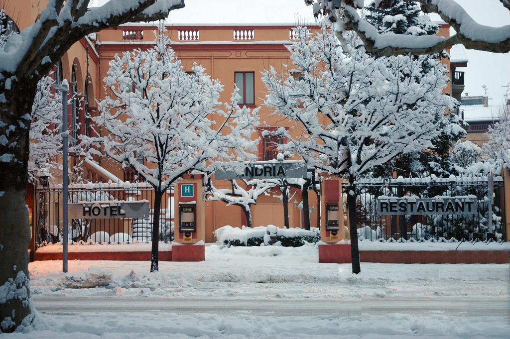 Hotel Andria La Seu d'Urgell Buitenkant foto